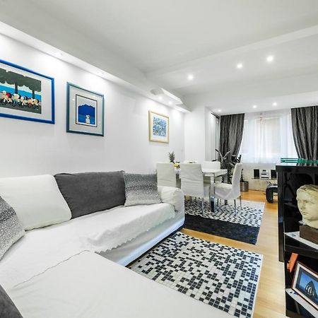 Luxury Apartment Set สปลิท ภายนอก รูปภาพ