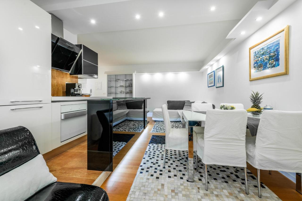 Luxury Apartment Set สปลิท ภายนอก รูปภาพ