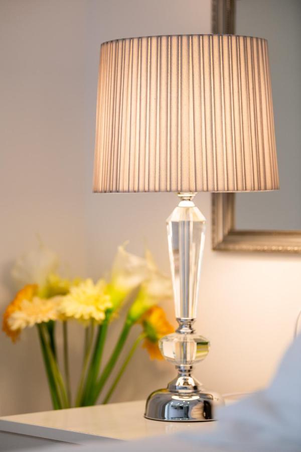 Luxury Apartment Set สปลิท ภายนอก รูปภาพ