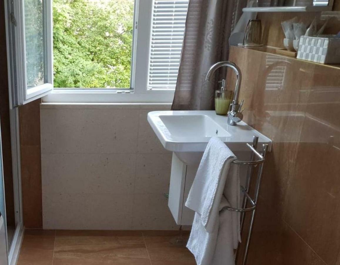 Luxury Apartment Set สปลิท ภายนอก รูปภาพ